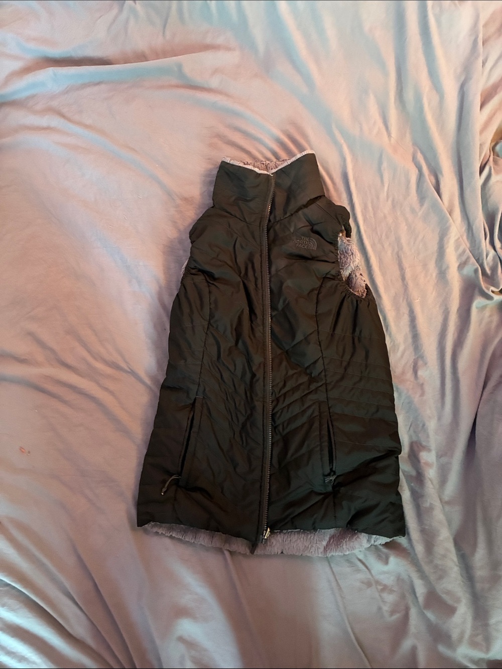 The North Face Women's Black Quilted Fleece-Lined Vest